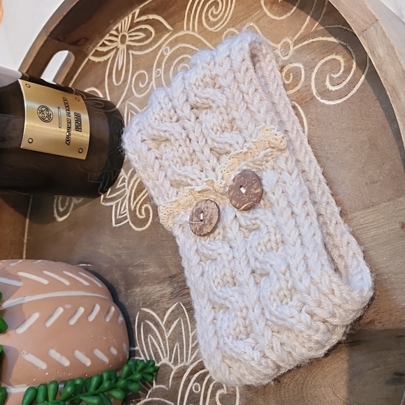 Knit Oatmeal winter head band with lace and buttons. - Picture 1 of 4